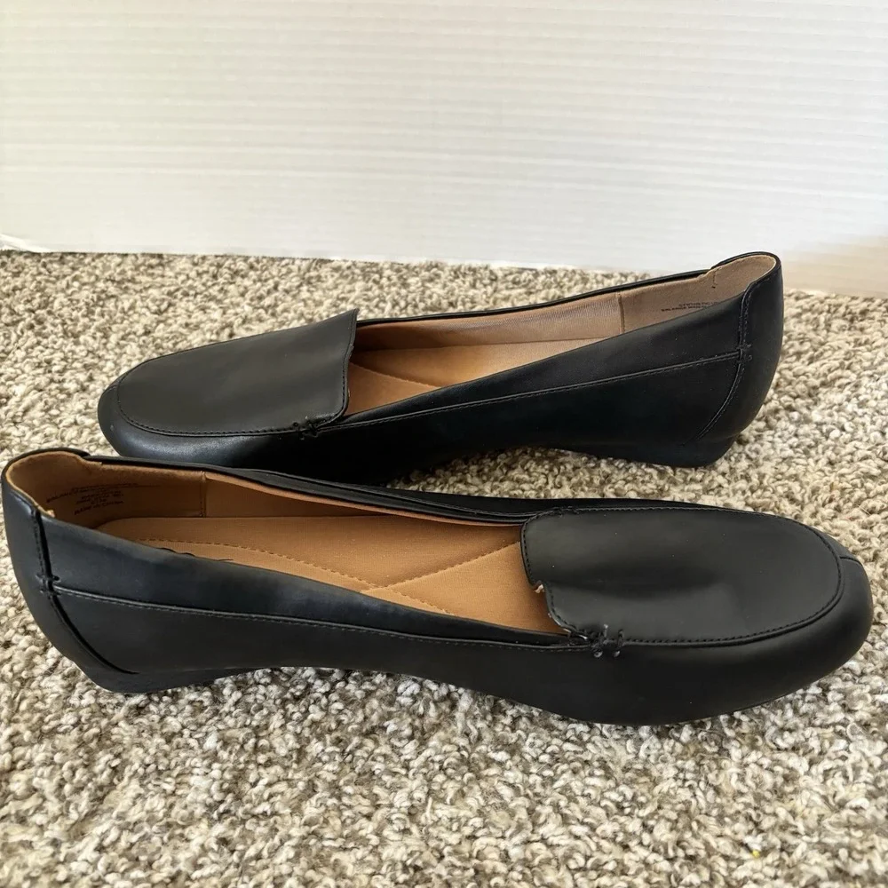 Sz 11M  Womens Bass Black Nicki Leather Slip On Shoes Go To Comfort